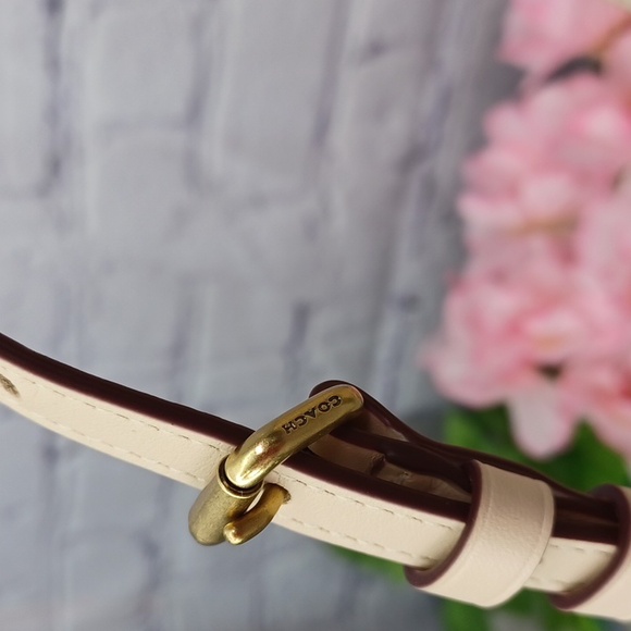 Coach Disney Minnie Kitt NWT - Picture 7 of 15